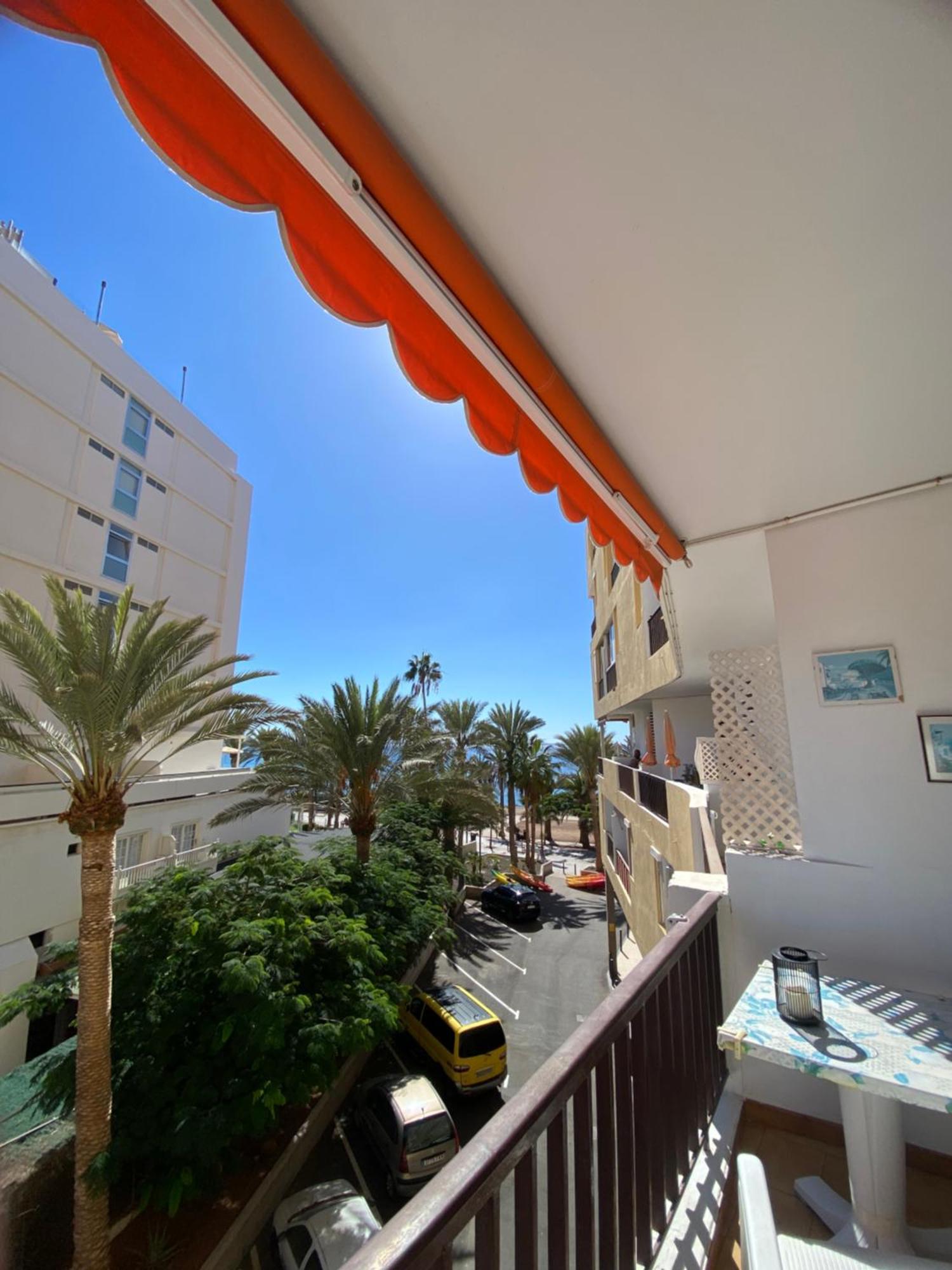 Apartment En Cristianos Edificio Guayero